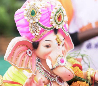 Frames of faith and culture – Ganpati Immersion photojournalism by our student