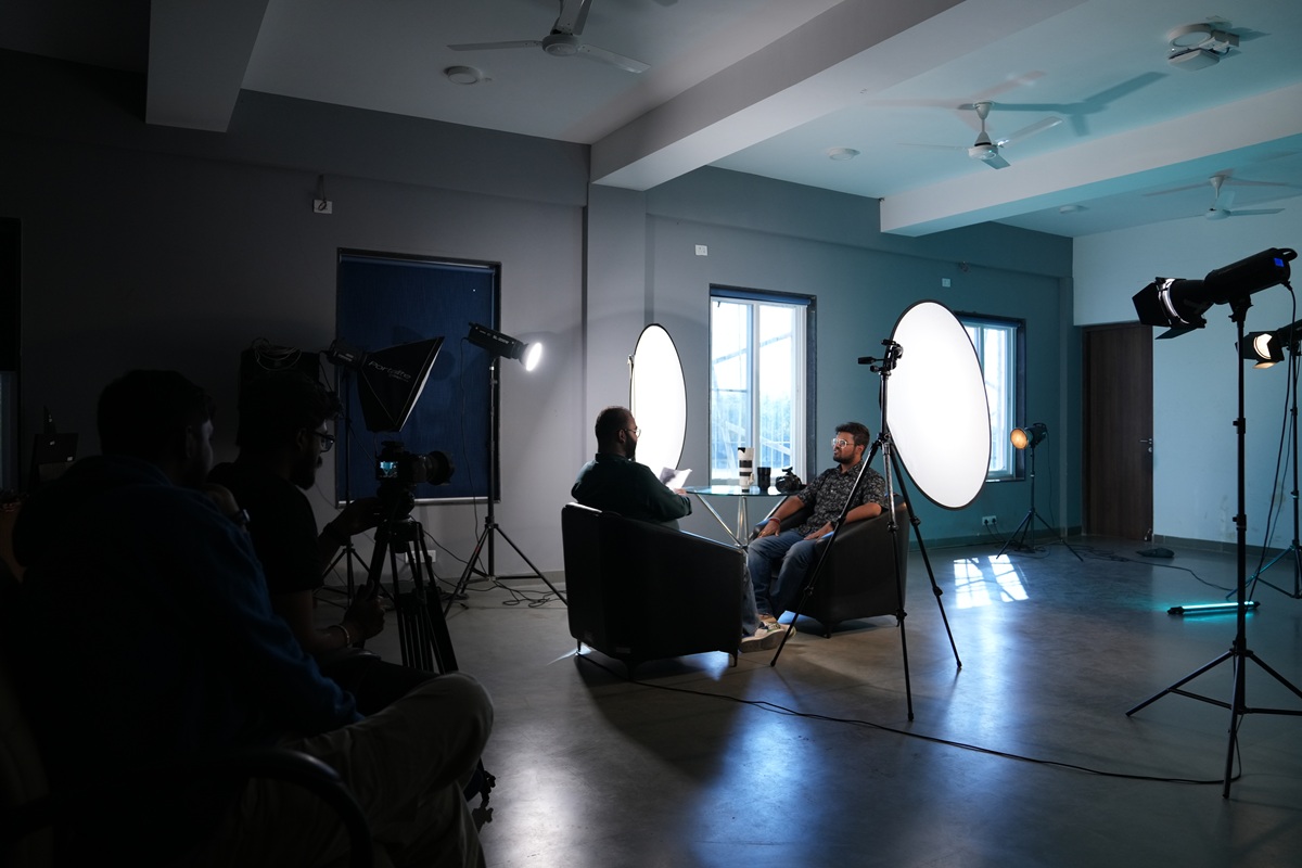 Inside a Recruiter’s Mind: The Portfolio Qualities They Value and the Edge SSVAP Students Bring